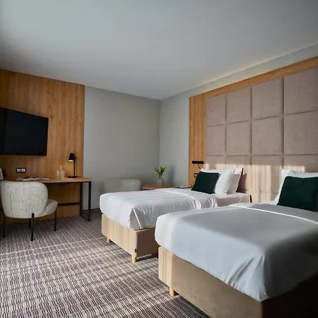 Hotel Verde City 4* Κοστζαλίν