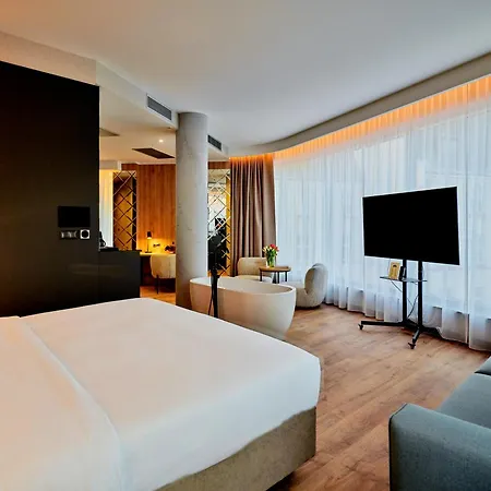 Hotel Verde City Košalín