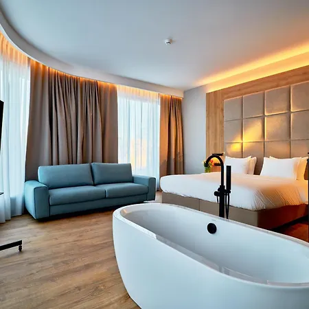 Hotel Verde City Košalín