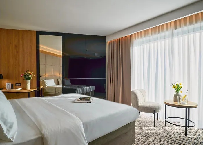 Hotel Verde City Hotel 4*